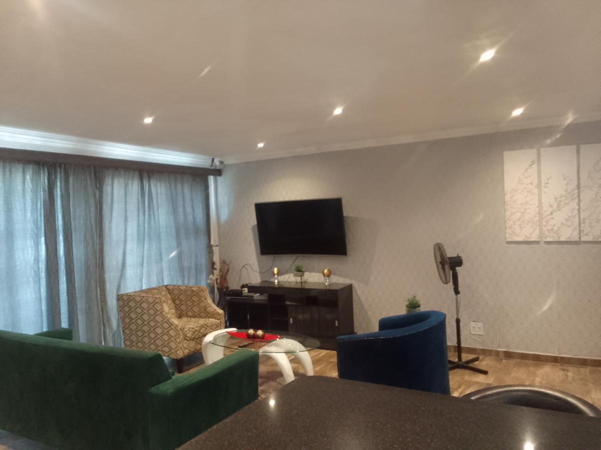 Mayberrypark Guest Lodge アルバートン エクステリア 写真